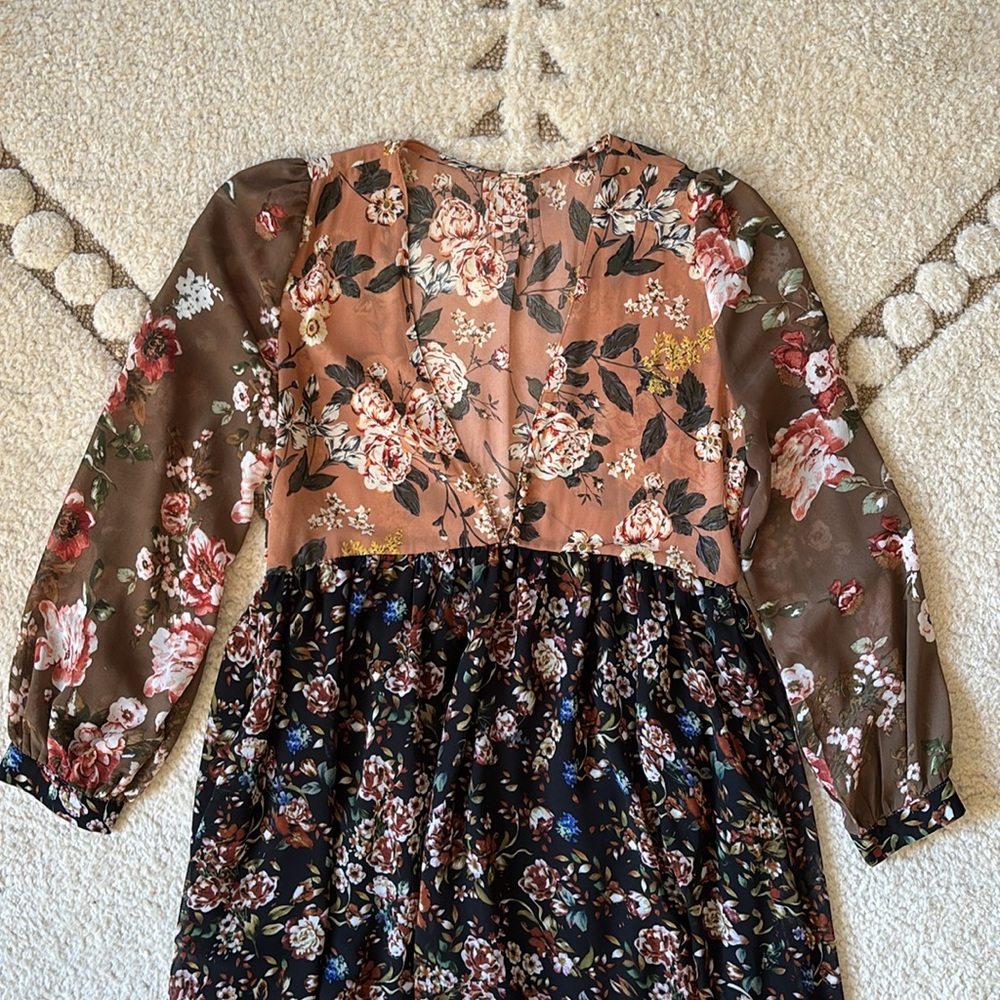 Fall floral midi dress - Picture 2 of 4